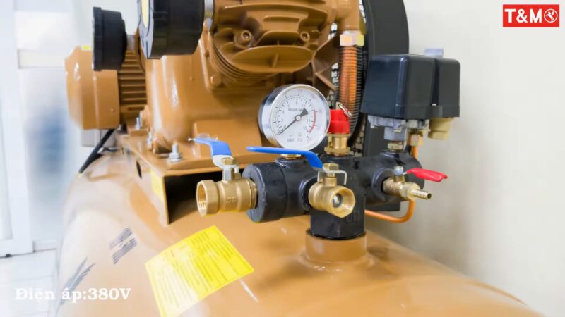 Máy Nén Khí Dây Đai TM-W-0.9/8-500L 10HP Pegasus Máy Nén Khí Dây Đai TM-W-0.9/8-500L 10HP Pegasus