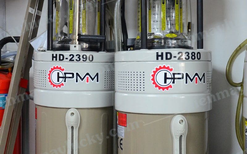 Máy Hút Dầu Thải Dùng Điện Giải Pháp Hiện Đại Cho Ngành Công Nghiệp