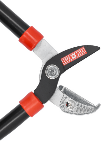 Kéo cắt cành cộng lực cán dài 635mm Yato YT-8832 - Ba Lan