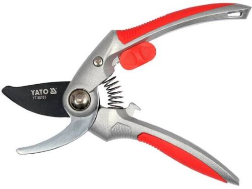 Kéo cắt tỉa cành 208mm cán nhôm Yato YT-88183 - Ba Lan