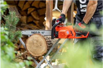 Máy cưa xích 16" 2400W 240V 15m/s Yato YT-84872 - Ba Lan