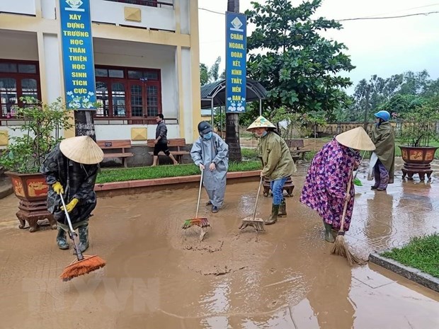 Máy rửa xe rửa nhà sau ngập lũ - Giải pháp vệ sinh hiệu quả Máy rửa xe rửa nhà sau ngập lũ - Giải pháp vệ sinh hiệu quả