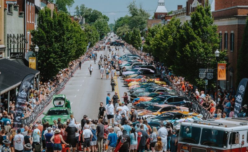 Gumball 3000 Hành trình siêu xe đẳng cấp và sứ mệnh nhân đạo tại Việt Nam Gumball 3000 Hành trình siêu xe đẳng cấp và sứ mệnh nhân đạo tại Việt Nam