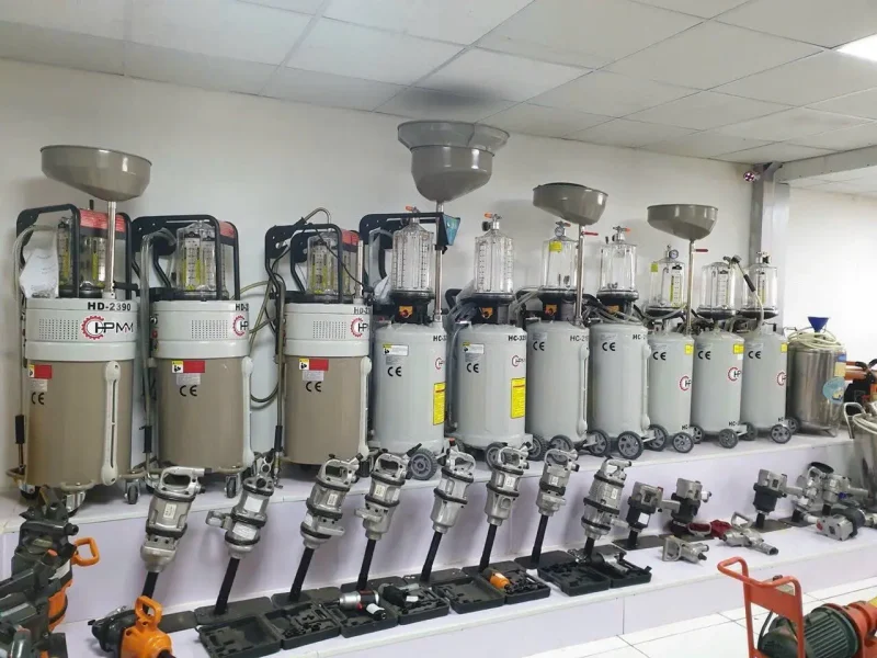 Máy Hút Dầu Nhớt Ô Tô Giải Pháp Hiệu Quả Để Bảo Trì Xe Cộ Máy Hút Dầu Nhớt Ô Tô Giải Pháp Hiệu Quả Để Bảo Trì Xe Cộ