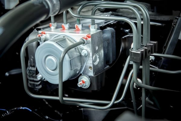 Hệ Thống Chống Bó Cứng Phanh ABS – Nguyên Nhân, Cách Khắc Phục & Biện Pháp Phòng Ngừa