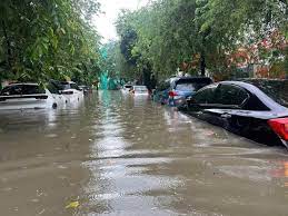 Ô Tô Ngập Nước Mất Lái, Nổi Lềnh Bềnh Khi Nước Sâu Đến Đâu? Giải Mã