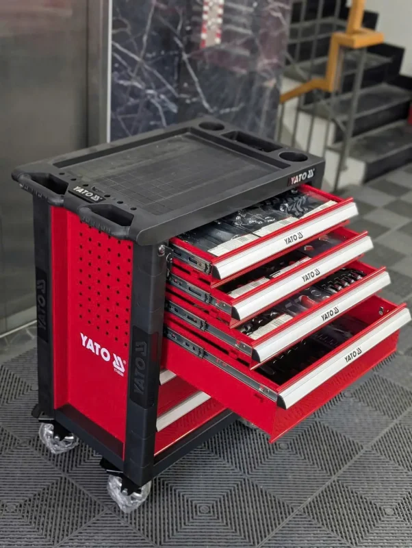 Đánh Giá Chi Tiết Tủ Đồ Nghề YATO YT-55300 – 177 Món Cho Gara Ô Tô